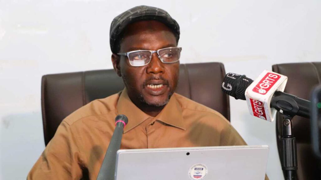 Lamine DIOP du ministère gambien de la pêche et des ressources en eau, ce secteur est l'« épine dorsale de l'économie » pour des pays comme la Gambie