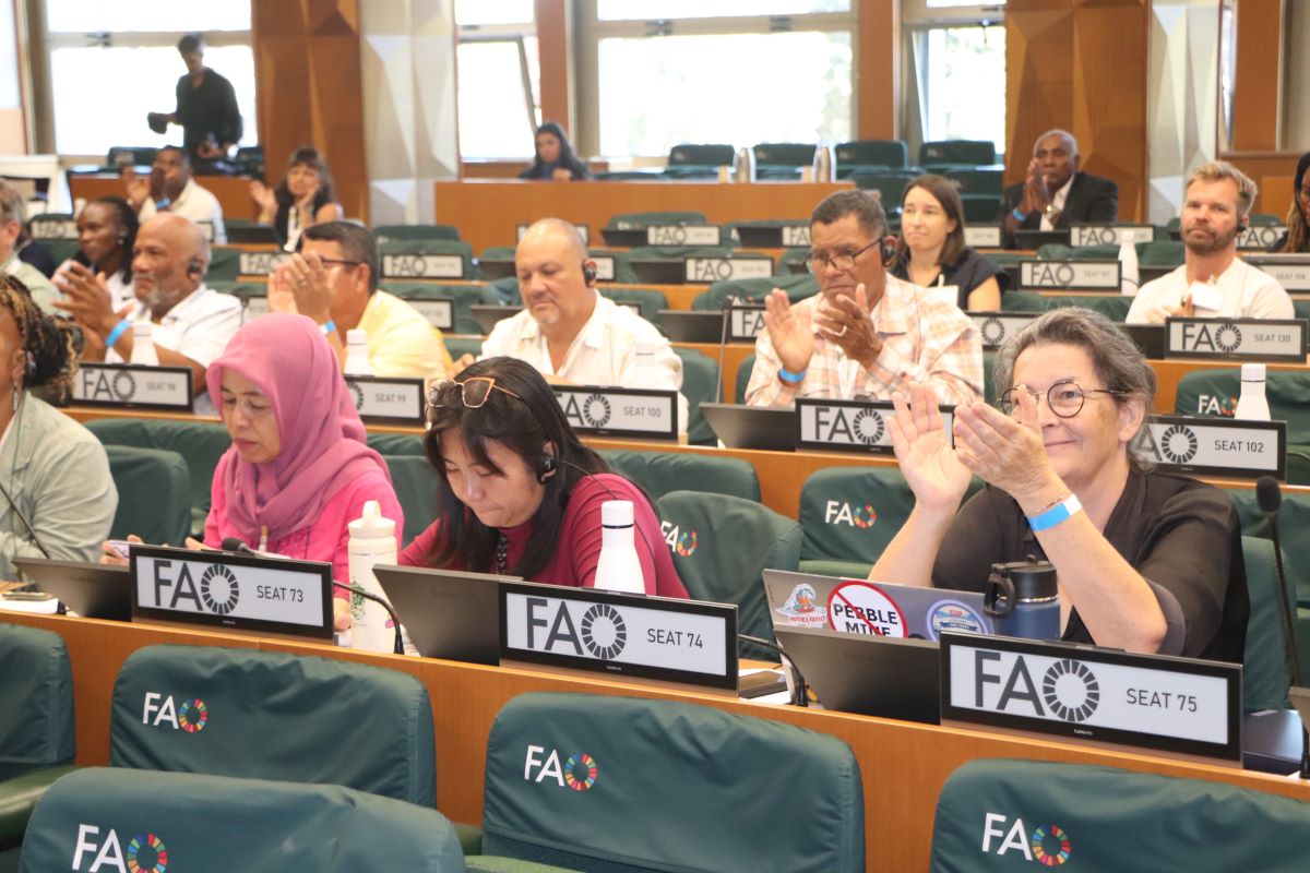Participants ovationnent SSF26
